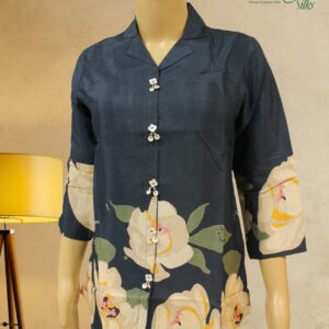 Alternative view of Navy Nlue with Beige Floral Prints Short Top