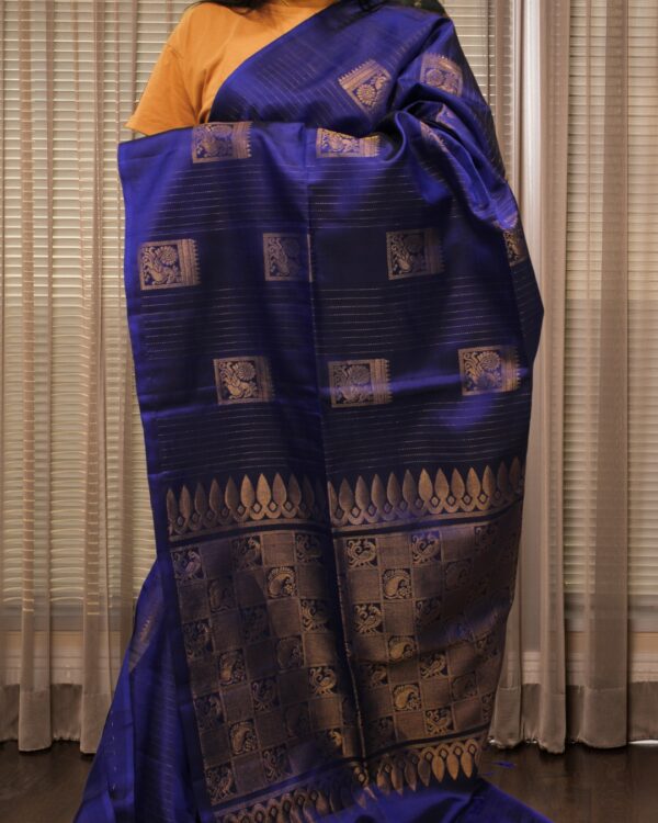 Zari Woven Horizontal Lines with Peacock Motifs Pure Handloom Kanchi Soft Silk Saree