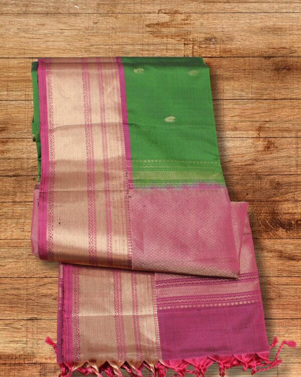 Zari Woven Peacock Motifs with Kanchi Border Pure Handloom Kanchi Soft Silk Saree - Image 3