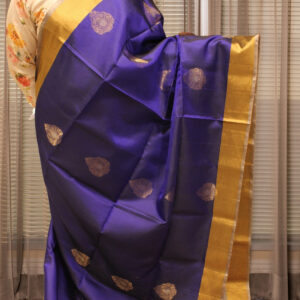 Alternative view of Zari Woven Big Motifs with Tissue Border Pure Handloom Kanchi Soft Silk Saree