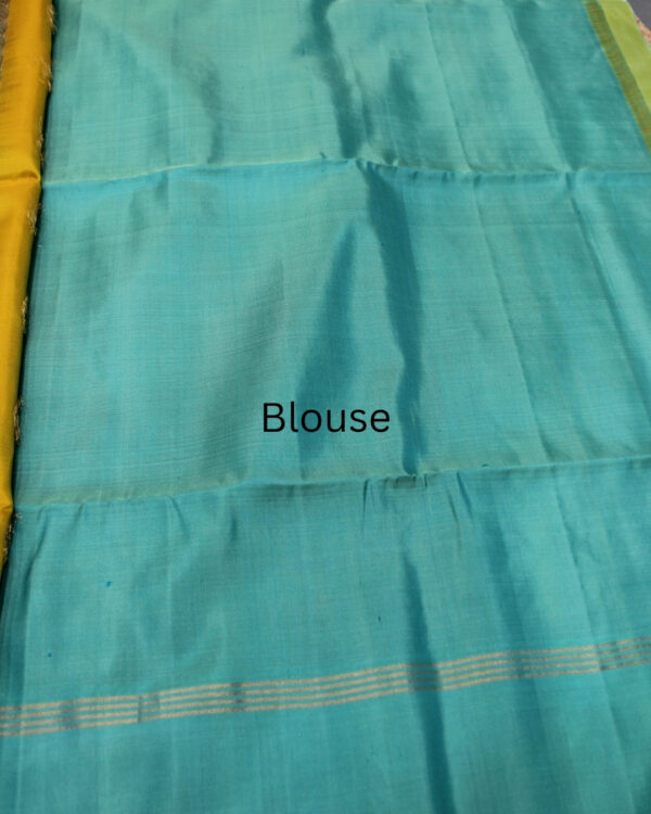 Beige and Ananda Blue with Tissue Border Pure Handloom Kanchi Soft Silk Saree - Image 2
