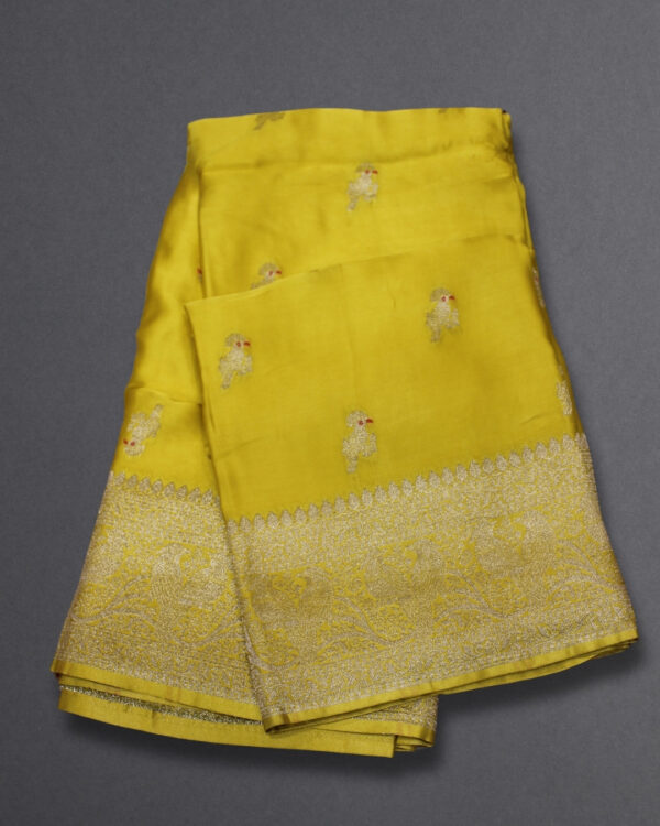 Zari Woven Bird Motifs with Rich Pallu Banaras Satin Saree - Image 4