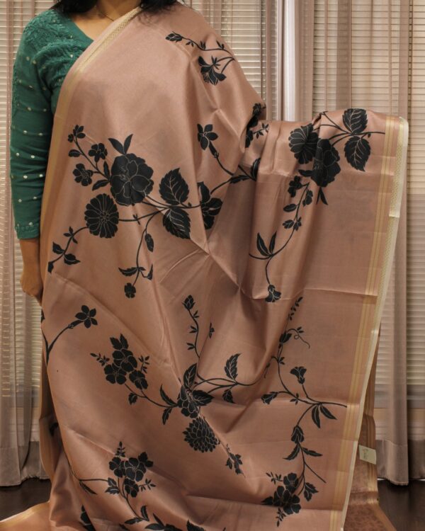 Big Floral Prints Semi Tussar Saree