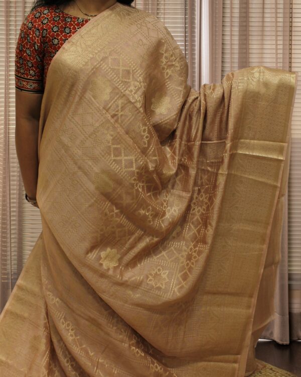 Dusty Pink Zari Buttas Pure Chanderi Cotton Saree - Image 2