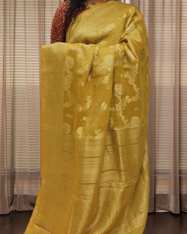 Zari Jaal Woven Tissue Georgette Pure Banaras Saree