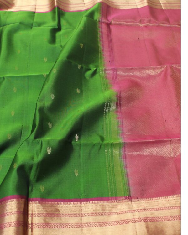 Zari Woven Peacock Motifs with Kanchi Border Pure Handloom Kanchi Soft Silk Saree - Image 5