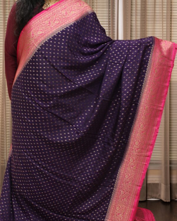 Small Floral Buttas 2D Pure Crepe Chiffon Banaras Saree - Image 13