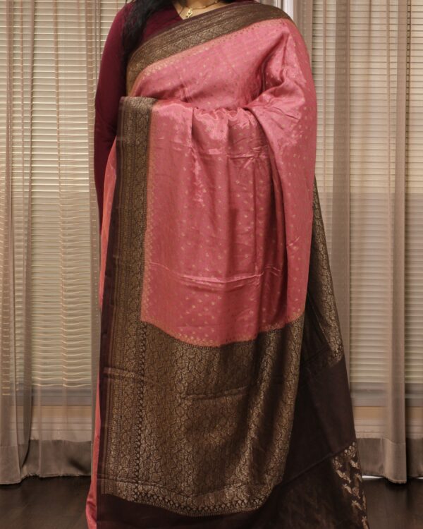 Small Floral Buttas 2D Pure Crepe Chiffon Banaras Saree - Image 18