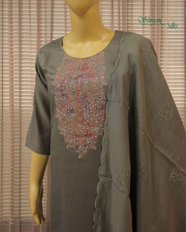 Grey & Pink with Embroidery & Zircon work Kurta Set - Image 2