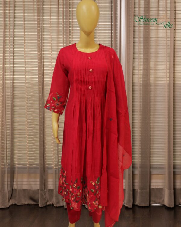 Fuchsia Pink with Multicolour Thread Katha work Anarkali Kurta Set