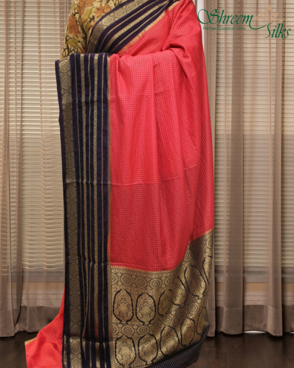 Zari Woven Small Checks with Rudraksh Border Semi Mysore Crepe Saree