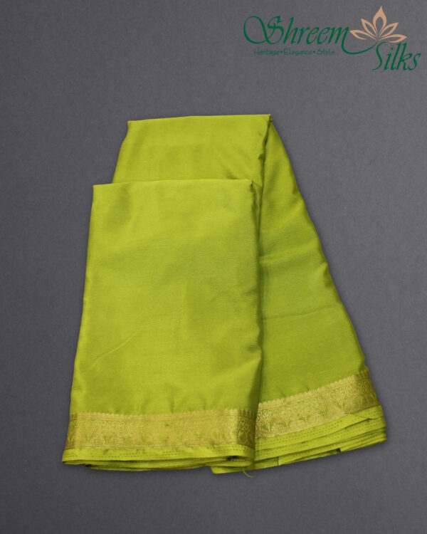 2 Inches Border Semi Mysore Crepe Saree-D1 - Image 3