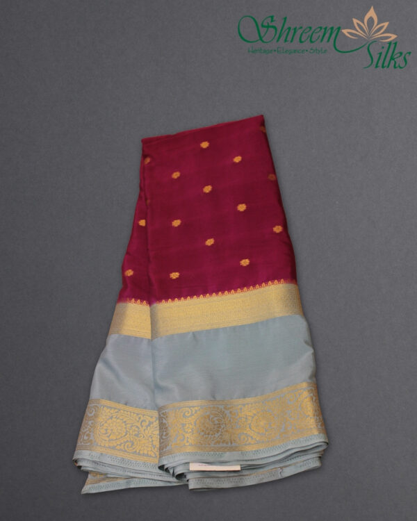 Floral Bentex Border Semi Mysore Crepe Saree - Image 5