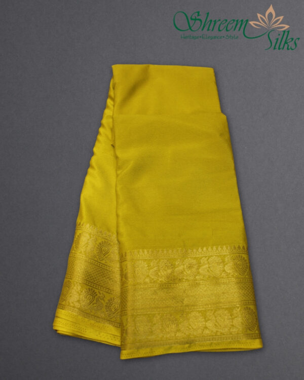 Peacock Double Border Semi Mysore Crepe Saree - Image 5