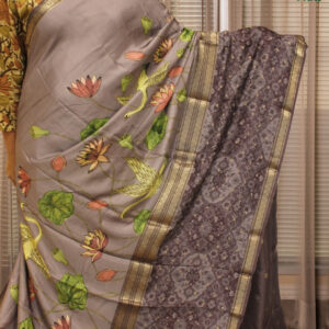 Lavender with Kalamkari Digital Prints Semi Mysore Crepe Saree