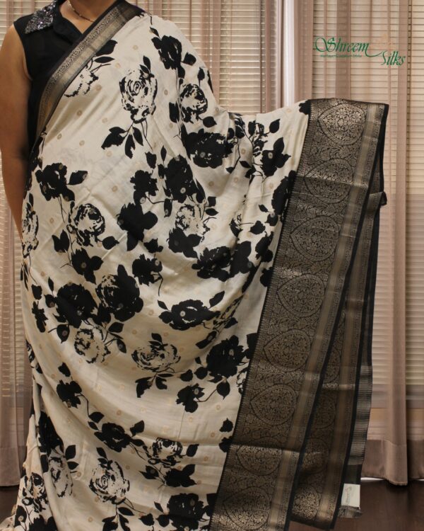 Floral Prints with Zari Woven Buttas Viscose Assam Silk Sarees - Image 8