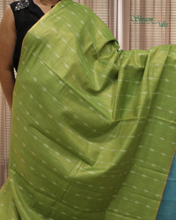 Thread Woven Vertical Lines Linen Tissue Saree - Image 8