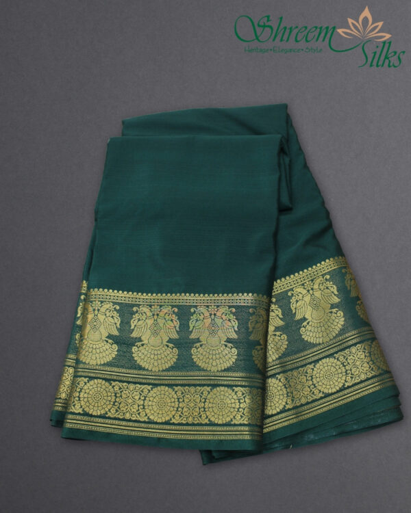 Gandaberunda Border Semi Mysore Crepe Saree - Image 3