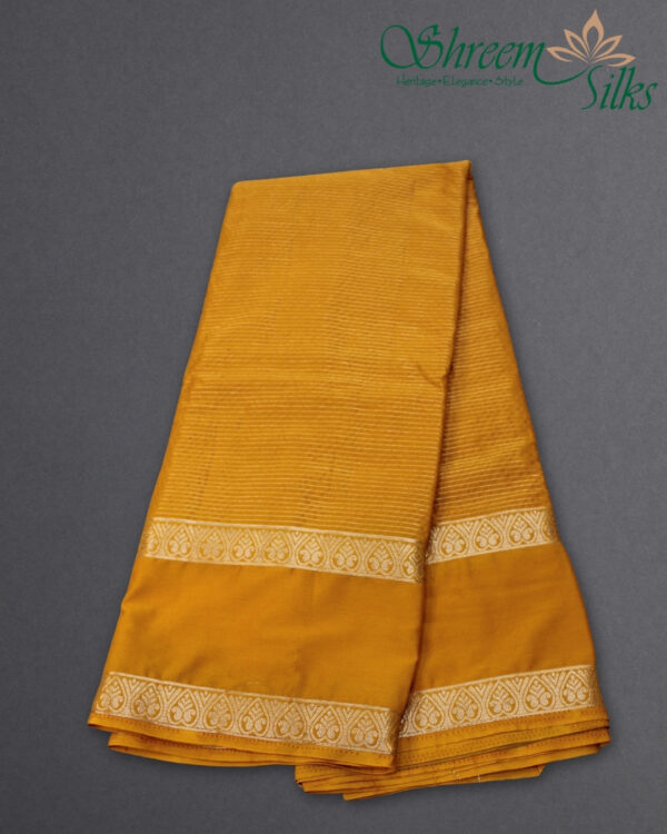 Zari Woven Horizontal Lines with Bentex Border Semi Mysore Crepe Saree - Image 4