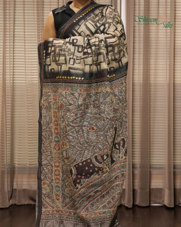 Abstract Prints with Katha work Chanderi Saree - Image 2