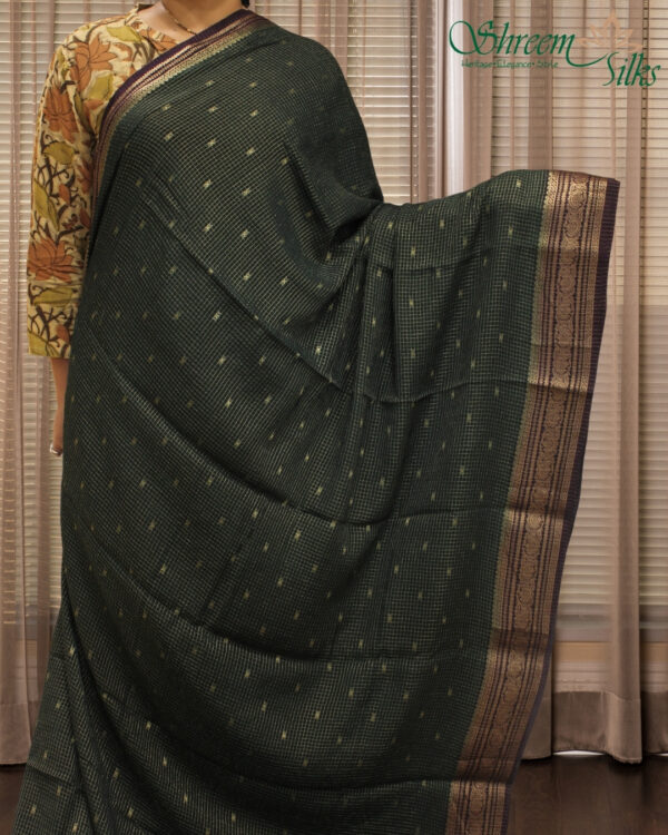 Zari Woven Small Checks with Buttas Chinnon Saree