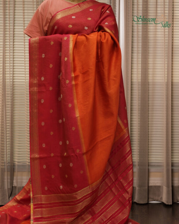 Gold & Silver Zari Woven Motifs & Horizontal Line Raw Mango Silk Saree - Image 4