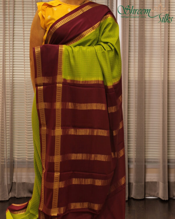 Zari Woven Chex with Bentex Border Pure Mysore Crepe Silk Saree - Image 7