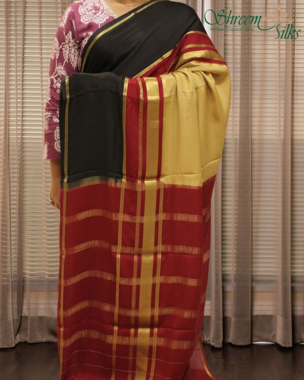 Broad Bentex Border Pure Mysore Crepe Silk Saree - Image 5