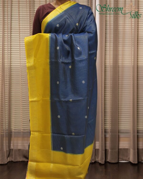 Zari Woven Lines & Buttas with Bentex Border Raw Mango Saree - Image 4