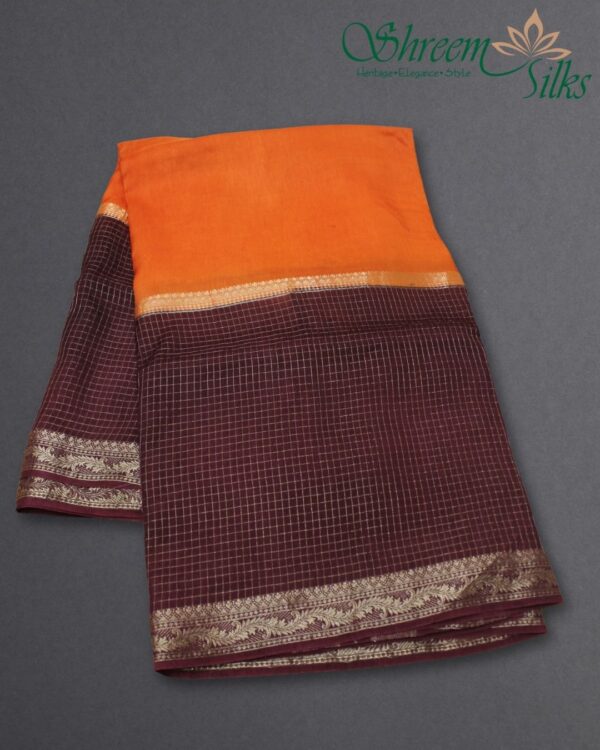 Zari Woven Small Checks 2D Dola Silk Saree