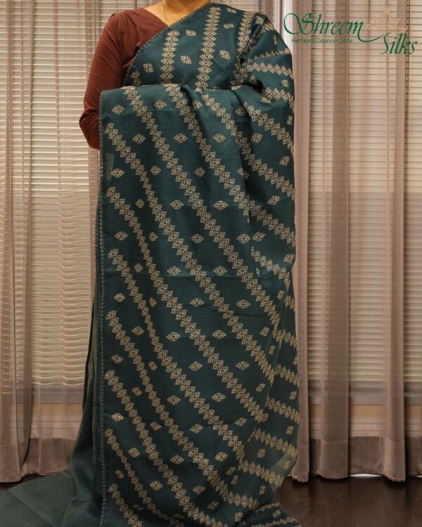 Thread Embroidery Diagonal Lines & Motifs Kota Doria Saree