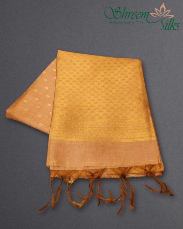 Zari Woven Small Buttas with Rich Pallu Raw Silk Saree - Image 6
