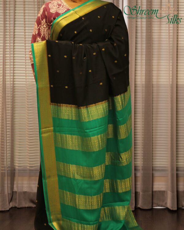 Zari Woven Motifs with Rich Pallu Pure Mysore Crepe Silk Saree
