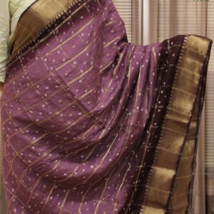 Zari Woven Checks Bandhani Saree